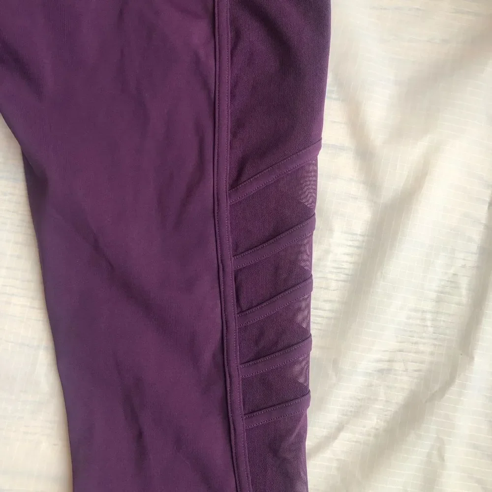 Lululemon Wild & Free Tights Mesh Panel Modo Style Sz 2